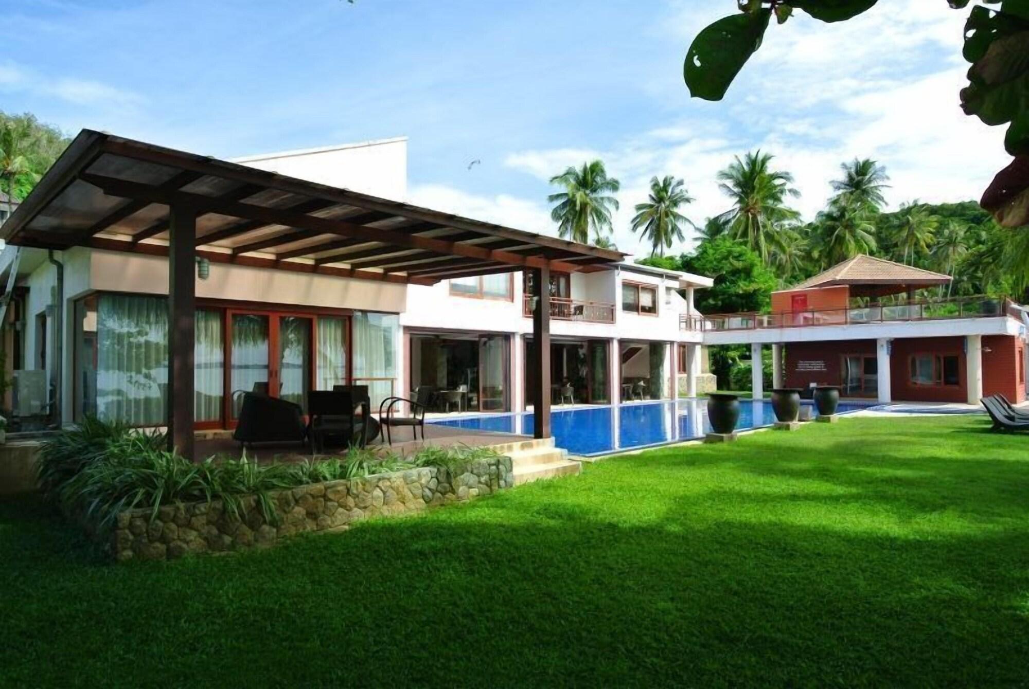Cloud 19 Panwa Hotel Exterior photo